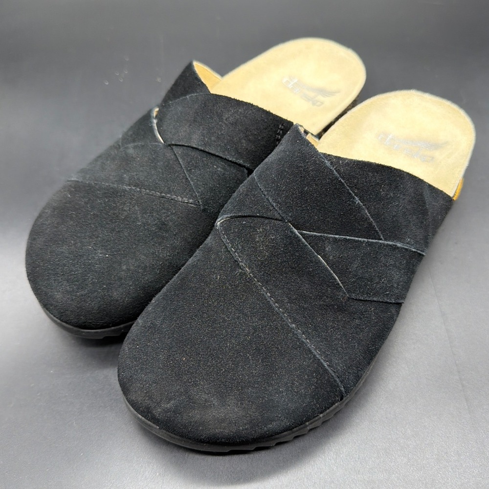 Dansko Black Suede Criss-Cross Mule Clogs Vibram Sole Womens 37‎ 2107100200